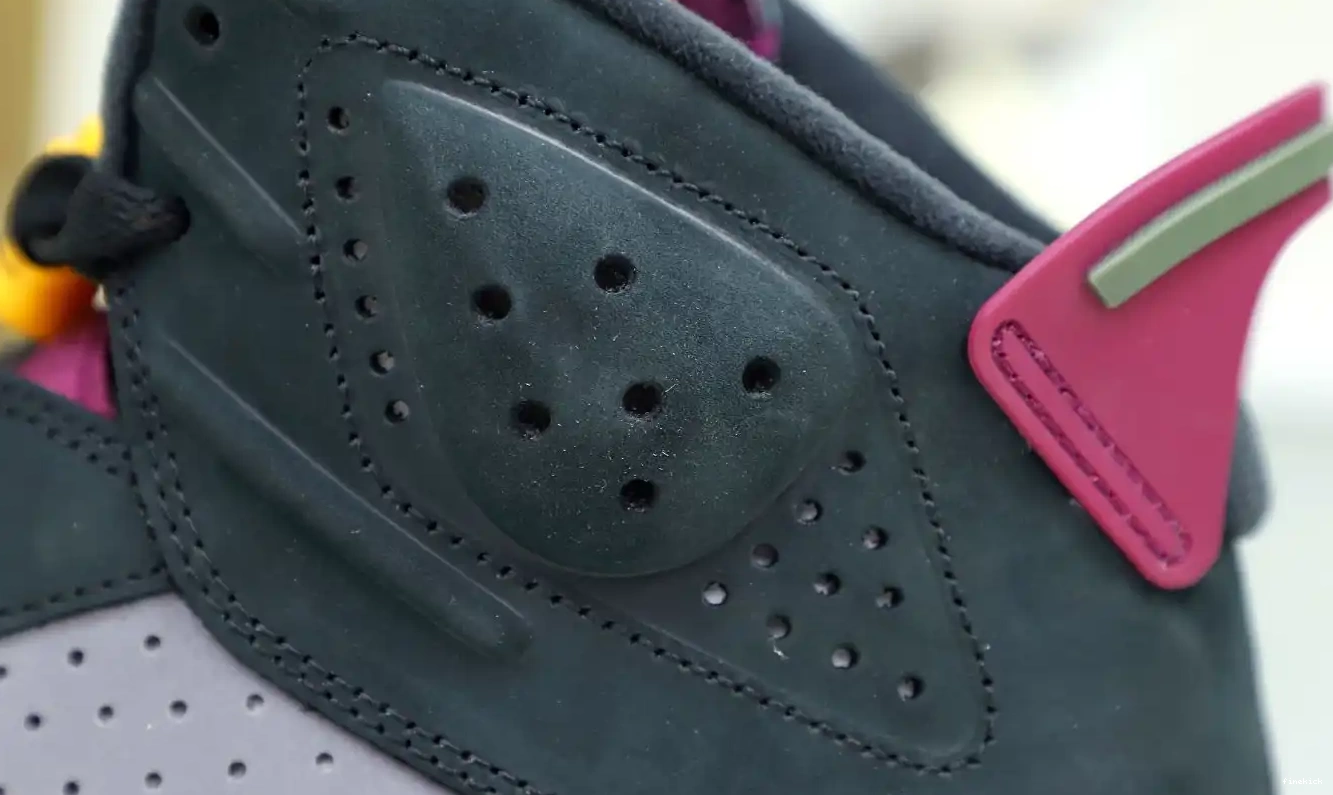 6 AIR BORDEAUX RETRO JORDAN 0525